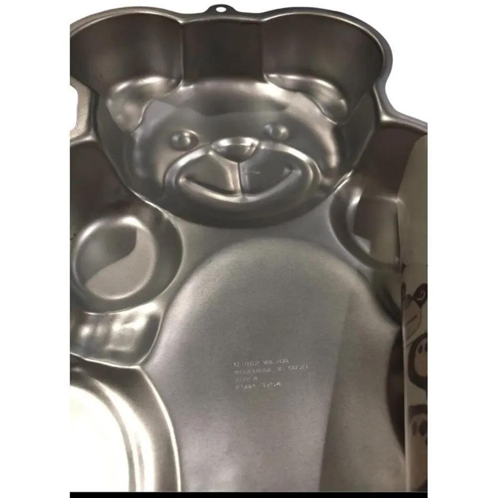 Teddy Bear Shaped Cake Pan 1982 Wilton 502 3754 Vintage NEW